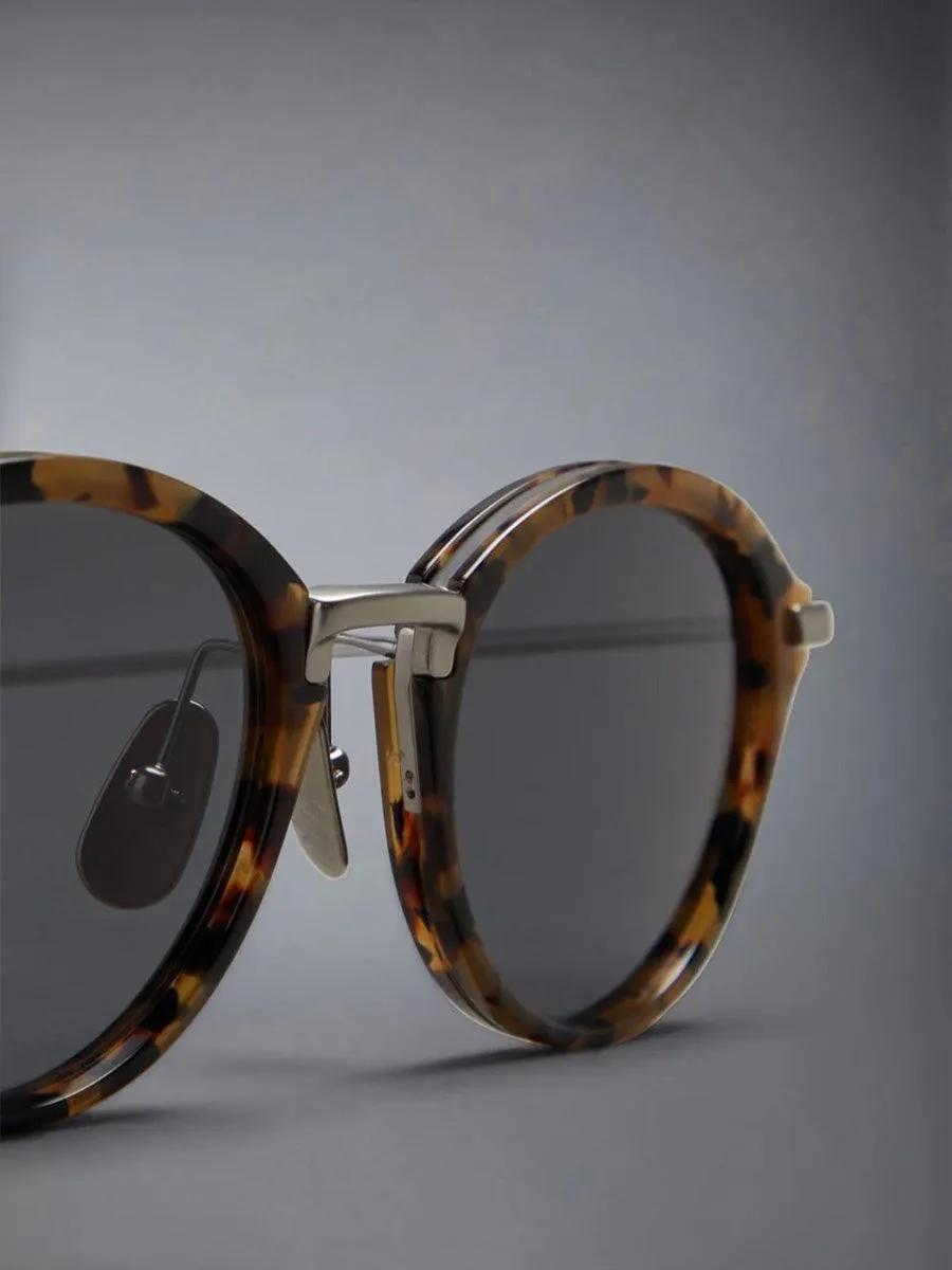 011A-205 Brown Tortoise Round sunglasses