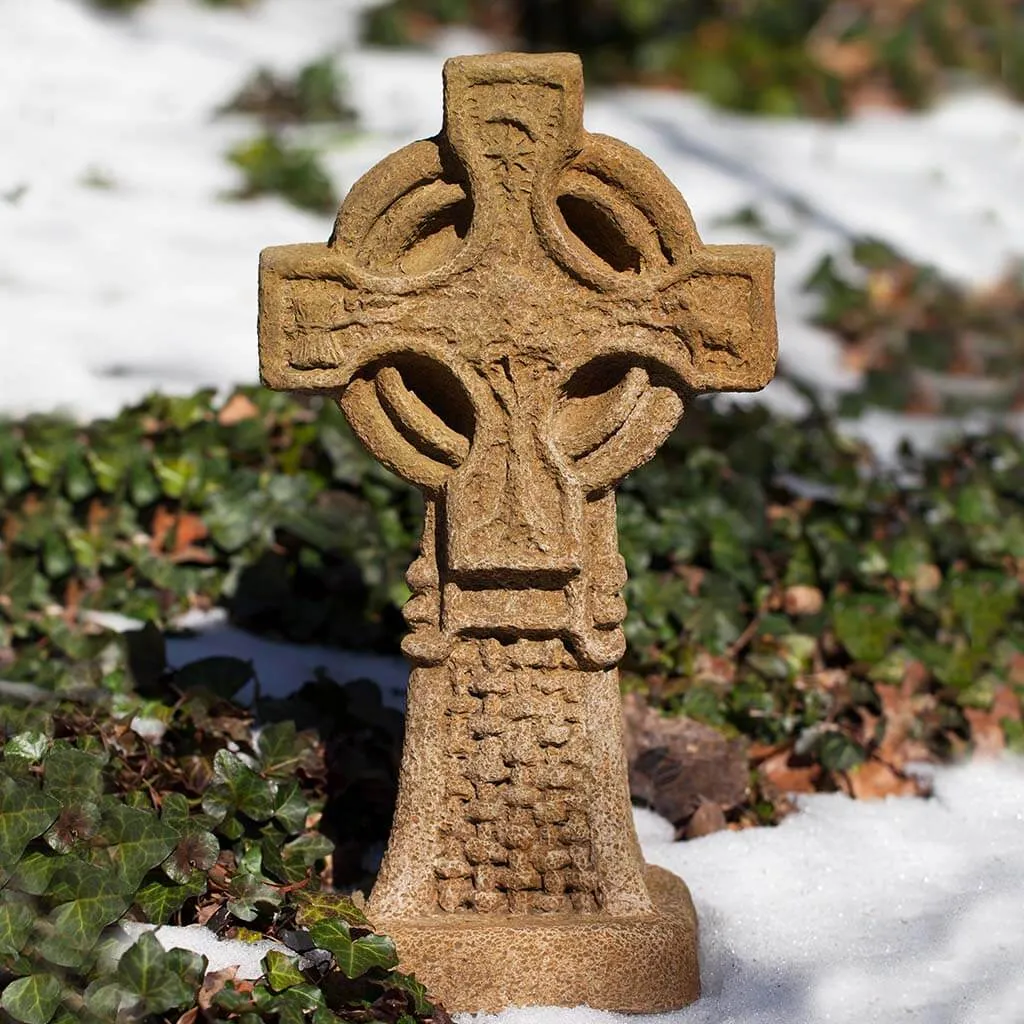 Campania International Celtic Cross Statue