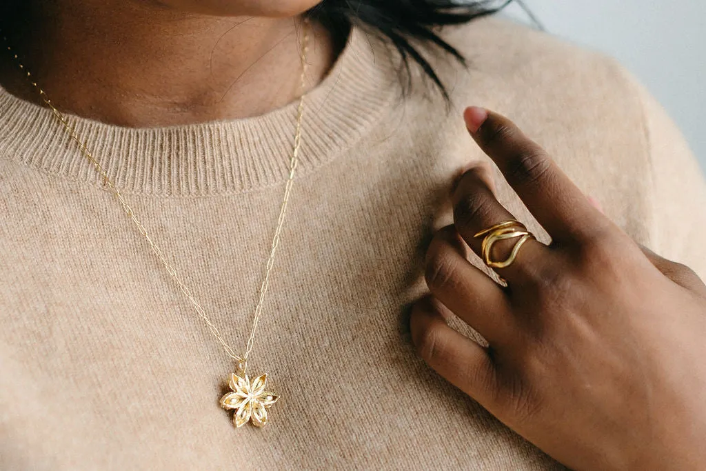 Chai (pendant)