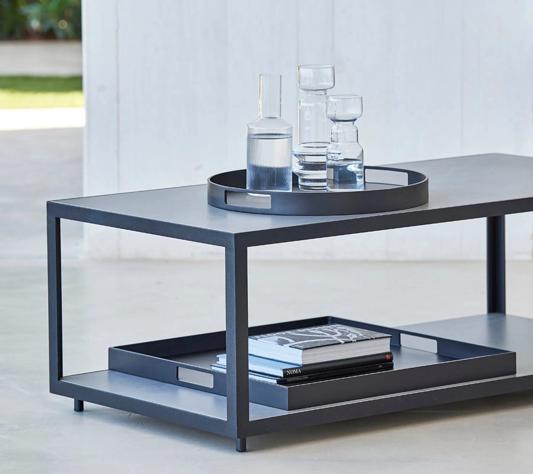Club tray, 58,5x58,5 cm