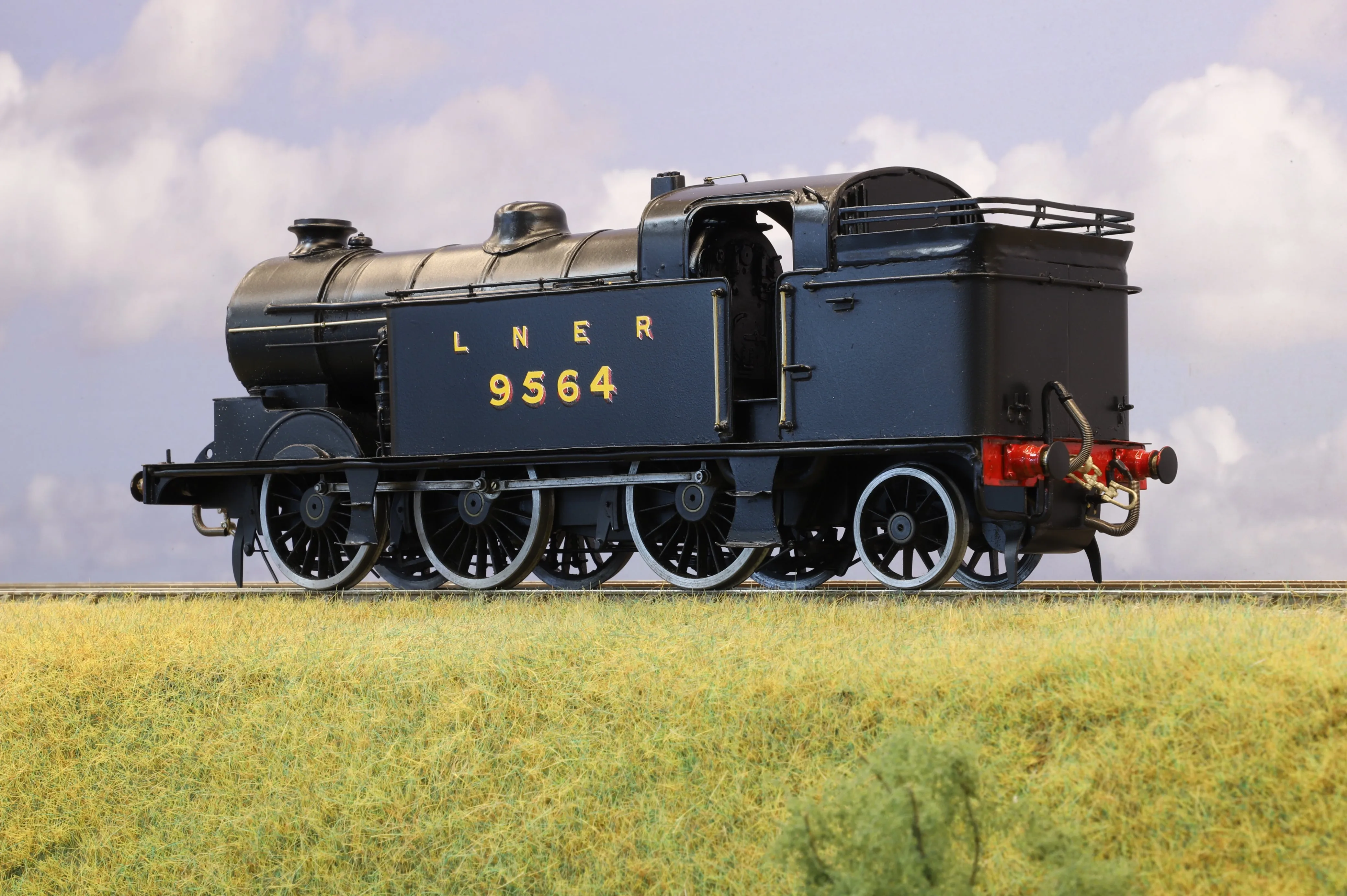 Kit-Built Finescale O Gauge LNER Class N2 No. 9564 Unlined Black